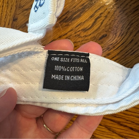 Women’s White Visor with Blue 'Hey Y'all' Embroidery It’s a Girl Thing - Picture 3 of 5